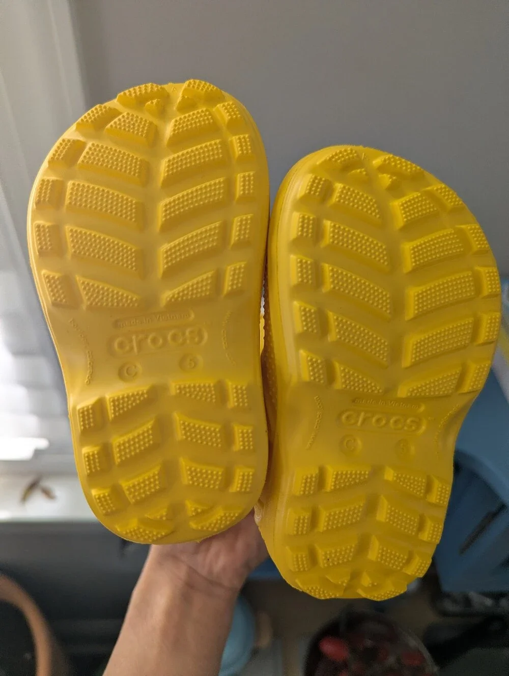 crocs rain boots